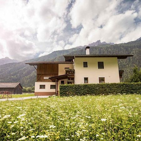 Апартаменти Schlatterhof Нойштіфт-ім-Штубайталь Екстер'єр фото