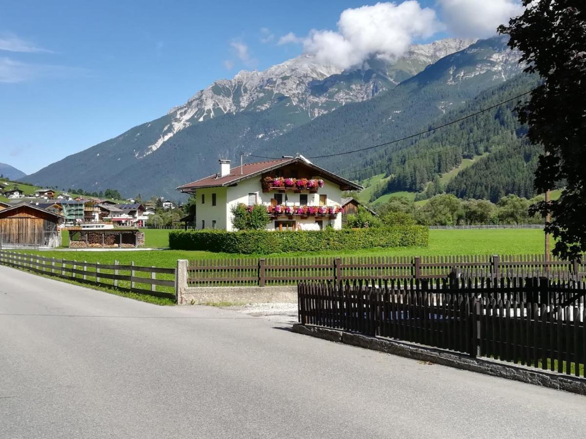 Апартаменти Schlatterhof Нойштіфт-ім-Штубайталь Екстер'єр фото